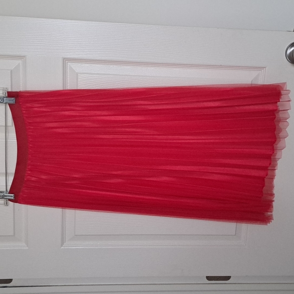 Nwt Hot Red Pleated Skirt - Picture 1 of 8